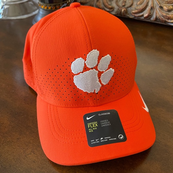 Nike Other - Nike CLEMSON Aerobill Hat